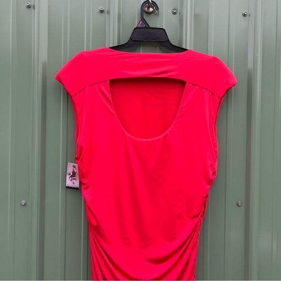 Women's Plus Red Sleeveless Open Back Midi Dress, Below Knee Length, Size XXL - Picture 9 of 10